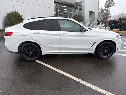 Used 2021 BMW X4 M40i image 8
