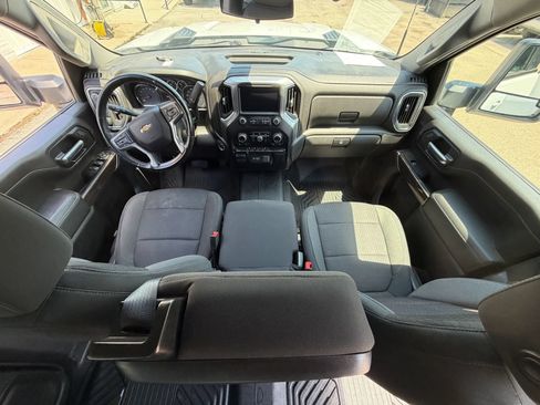 Used 2023 Chevrolet Silverado 2500 LT w/ Convenience Package AWD/4WD image 9