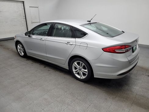 Used 2018 Ford Fusion S image 3