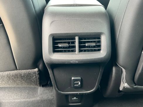 Certified 2018 GMC Terrain SLT w/ Preferred Package AWD/4WD image 37