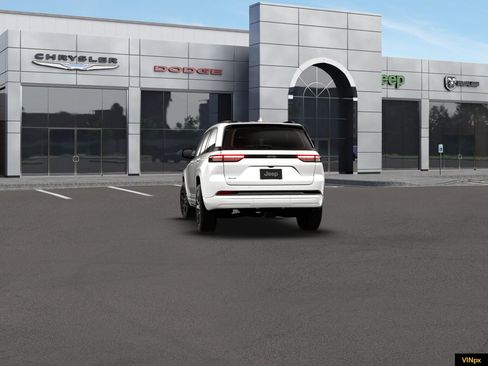 New 2026 Jeep Grand Cherokee Limited AWD/4WD image 13