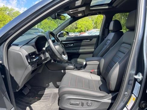 Used 2025 Honda CR-V Sport Touring image 9