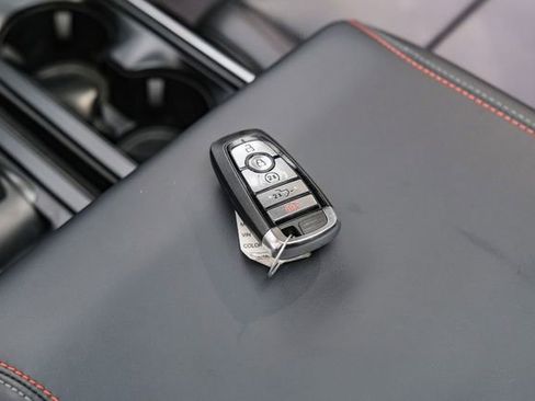 Used 2025 Ford F150 Raptor image 91