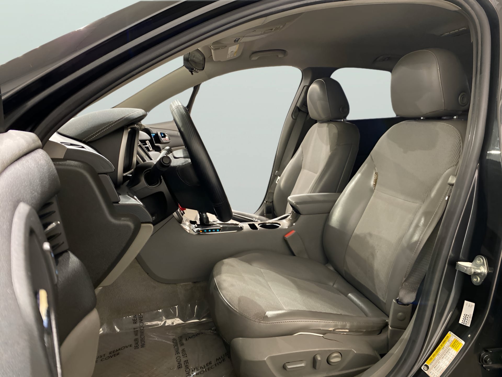 Used 2015 Chevrolet Malibu LT FWD image 11