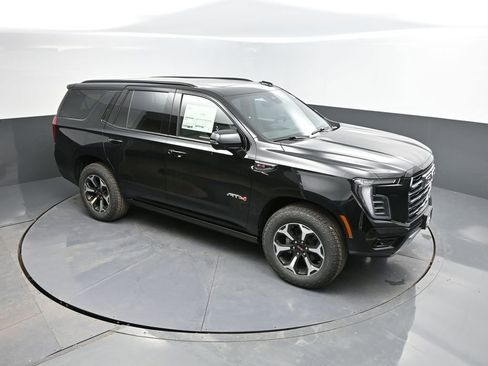 New 2026 GMC Yukon AT4 w/ AT4 Premium Plus Package image 30