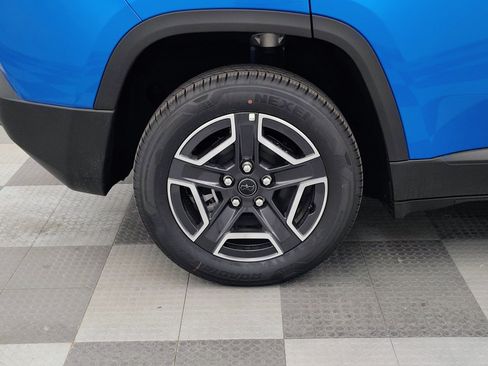 New 2026 Jeep Cherokee Laredo AWD/4WD image 10