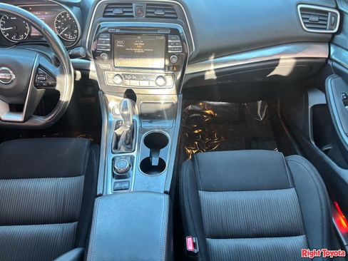 Used 2019 Nissan Maxima 3.5 S w/ Floor Mat Group FWD image 17
