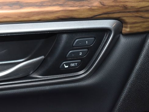 Used 2018 Honda CR-V EX-L image 5