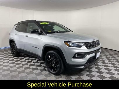 Used 2024 Jeep Compass Latitude w/ Sun and Sound Group
