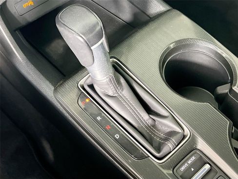 Used 2024 Honda Civic Sport image 17