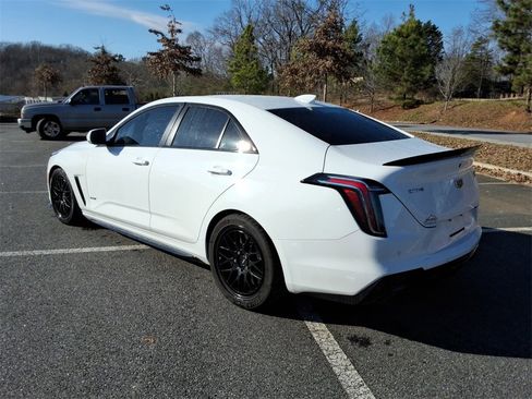 Used 2023 Cadillac CT4 V Blackwing w/ LPO, Blue Accent Package image 7