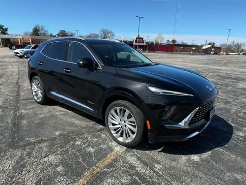 New 2026 Buick Envision Avenir image 2