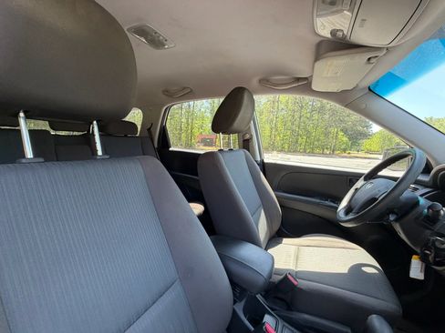 Used 2010 Kia Sportage LX FWD image 16