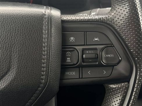 Used 2024 Toyota Tacoma SR5 AWD/4WD image 20