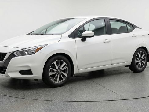 Used 2025 Nissan Versa SV w/ Trunk Package image 3