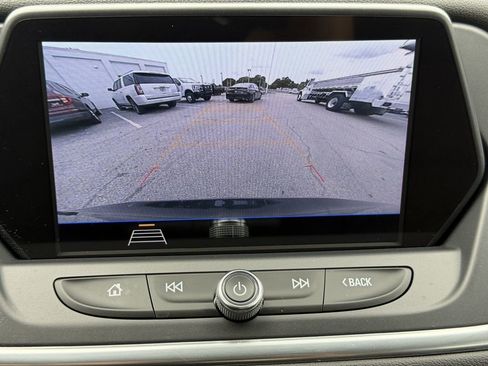 Used 2020 Chevrolet Blazer LT FWD image 26