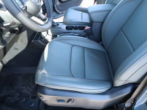 New 2026 Jeep Gladiator Mojave AWD/4WD image 12