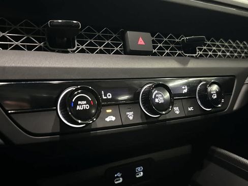 Used 2025 Honda Accord LX image 19