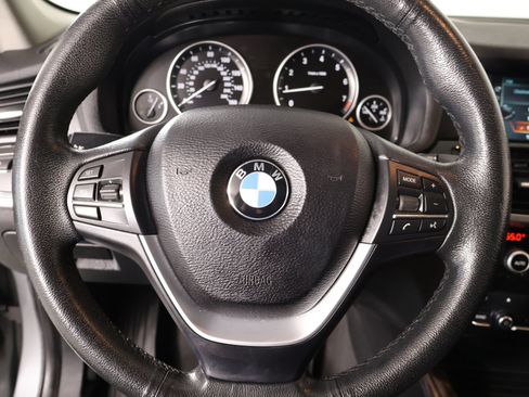 Used 2017 BMW X3 xDrive28i AWD/4WD image 3