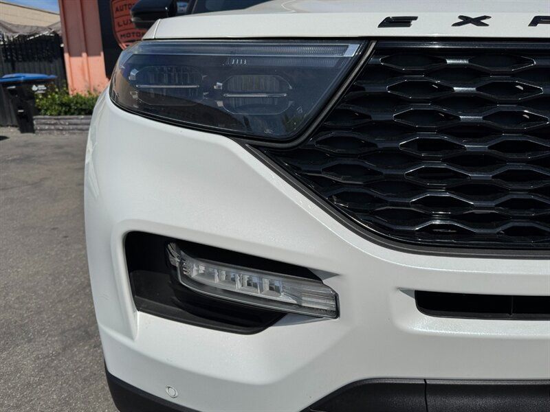 Used 2020 Ford Explorer ST w/ ST Street Pack AWD/4WD image 3