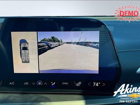 New 2026 Chevrolet Traverse LT w/ Sun and Wheel Package image 10