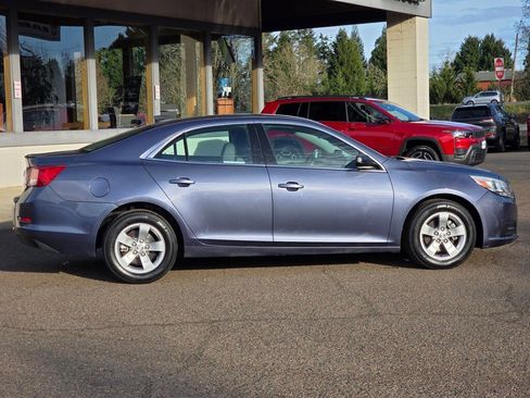 Used 2015 Chevrolet Malibu LS image 25