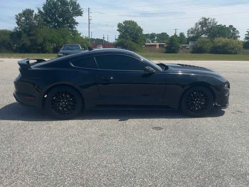 Used 2023 Ford Mustang GT Premium w/ GT Performance Package RWD image 7