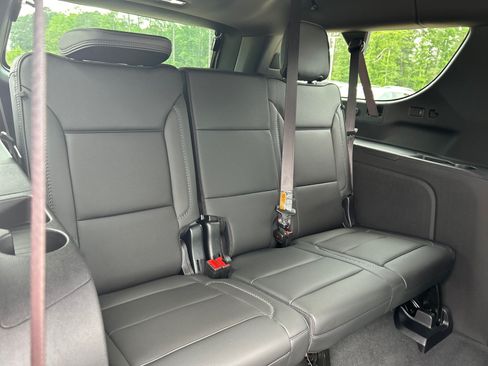 New 2026 GMC Yukon XL Denali w/ Denali Reserve Package RWD image 21