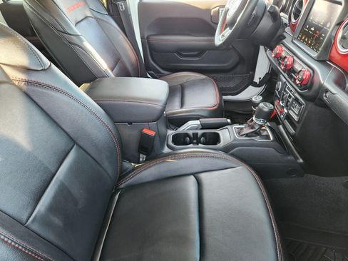 Used 2022 Jeep Gladiator Rubicon w/ LED Lighting Group AWD/4WD image 15