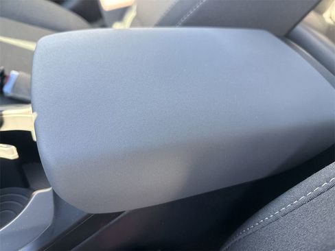 New 2025 Kia K4 LXS image 33