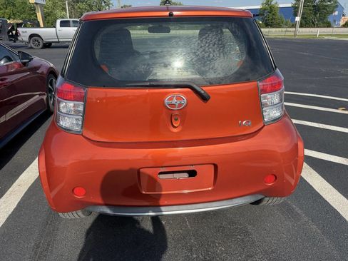 Used 2013 Scion iQ FWD image 4
