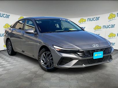 Used 2024 Hyundai Elantra SEL