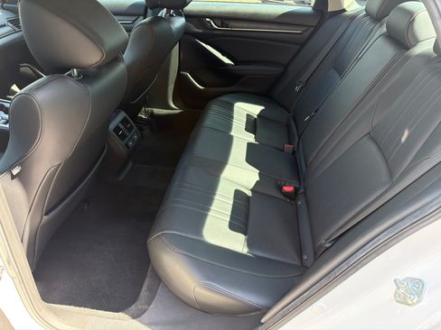 Used 2021 Honda Accord Touring image 20