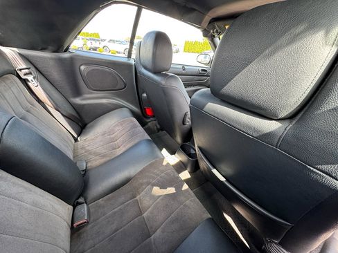 Used 2006 Chrysler Sebring Touring FWD image 20