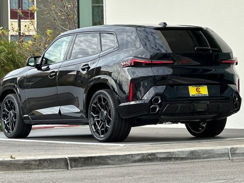 New 2026 BMW XM Label Red image 5