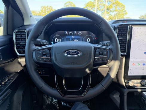 New 2025 Ford Ranger Lariat w/ FX4 Off-Road Package AWD/4WD image 26