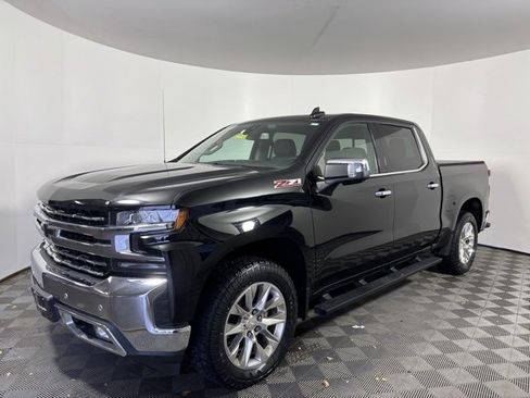 Used 2019 Chevrolet Silverado 1500 LTZ image 3