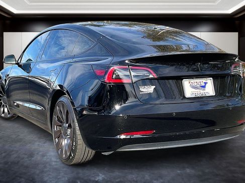 Used 2021 Tesla Model 3 Performance image 11