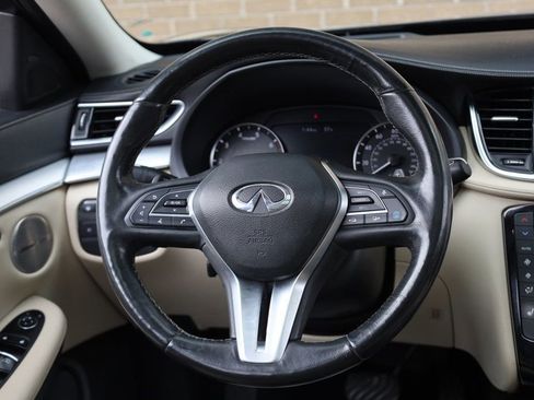 Used 2019 INFINITI QX50 Essential w/ Proactive Package image 27