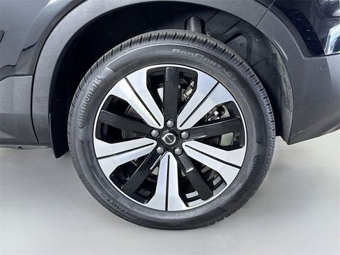 Certified 2023 Volvo C40 P8 Recharge Plus image 32