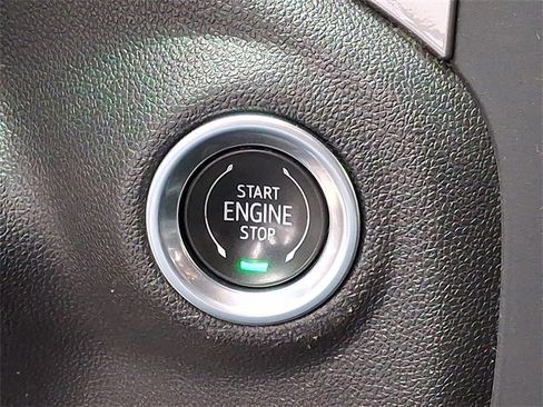 Used 2022 Chevrolet Silverado 1500 W/T w/ WT Value Package image 22