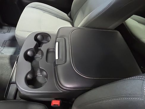 Used 2022 RAM 2500 Big Horn w/ Level C Equiment Group image 28