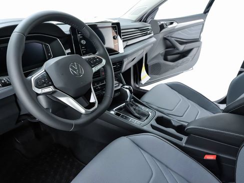 New 2026 Volkswagen Jetta SEL FWD image 19