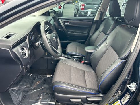 Used 2017 Toyota Corolla SE w/ Carpet Mat Package (TMS) FWD image 6