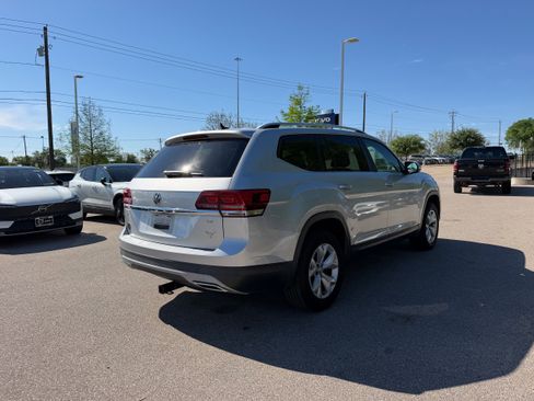 Used 2018 Volkswagen Atlas SE image 6