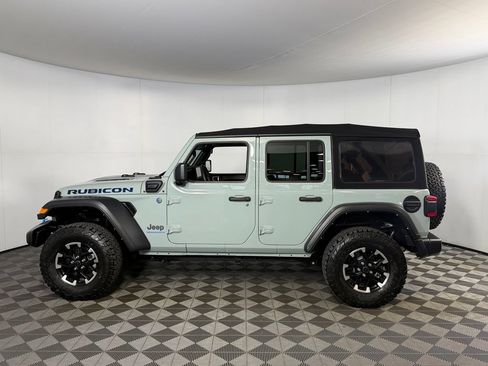 Used 2024 Jeep Wrangler Unlimited Rubicon 4xe AWD/4WD image 11