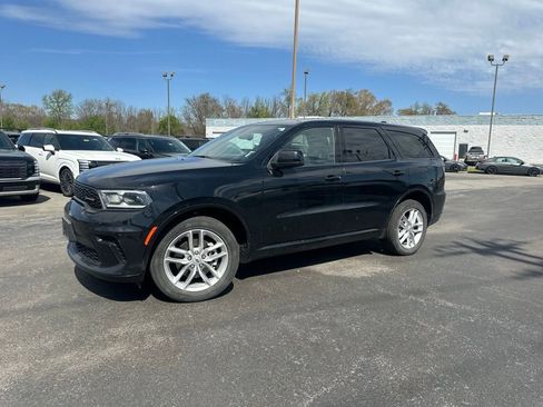 Used 2025 Dodge Durango GT image 12