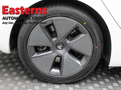 Used 2023 Tesla Model 3 Standard Range RWD image 24
