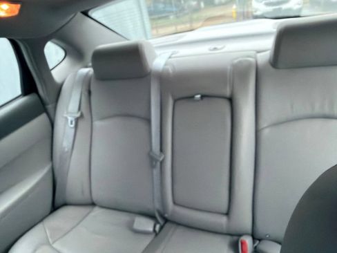 Used 2007 Buick LaCrosse CXL w/ Driver Confidence Package FWD image 10