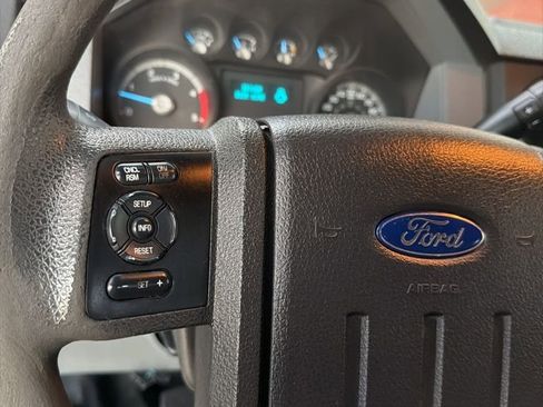 Used 2014 Ford F550 4x4 Crew Cab Super Duty image 26